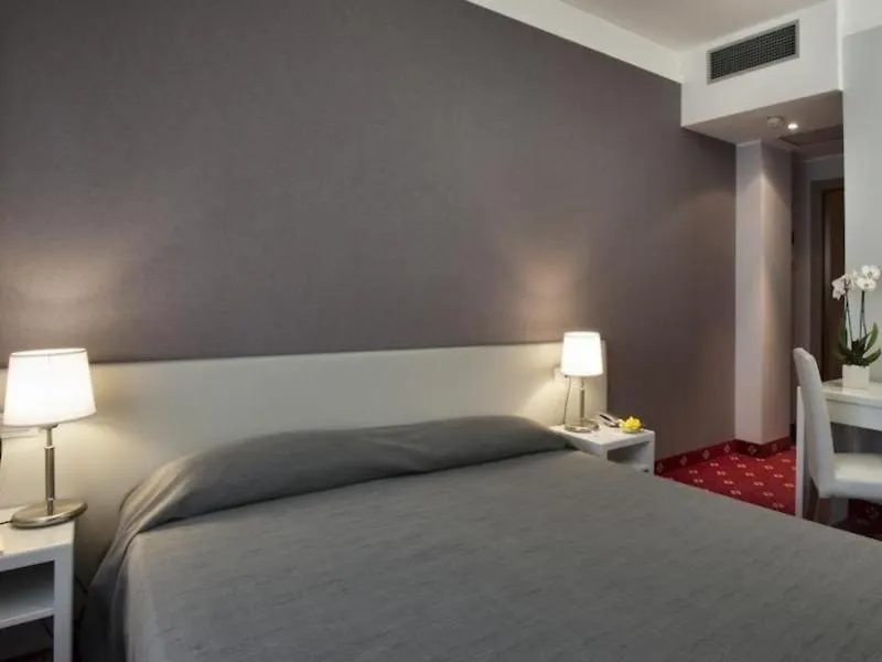 Hotel Gamma Milan 3*,  Italy